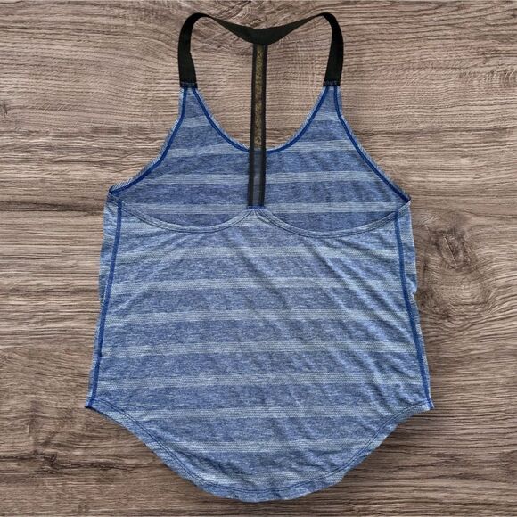 Nike Elastika Elevate Training Loose Fit Size Small Blue Striped Racerback Tank - Picture 2 of 5